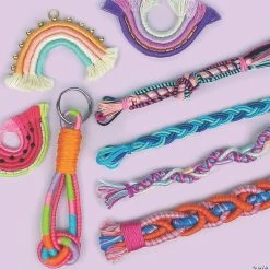 MW Loopdedoo Friendship Bracelet Kit -Creative Activities Sales loopdedoo friendship bracelet kit13971374 a02