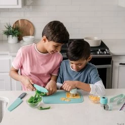 MW Playful Chef: Deluxe Charcuterie Kit -Creative Activities Sales playful chef deluxe charcuterie kit14120029 a03